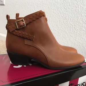 Circus by Sam Edelman Booties